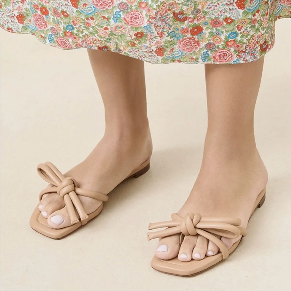 Loeffler Randall Hadley Bow Sandal - Dune